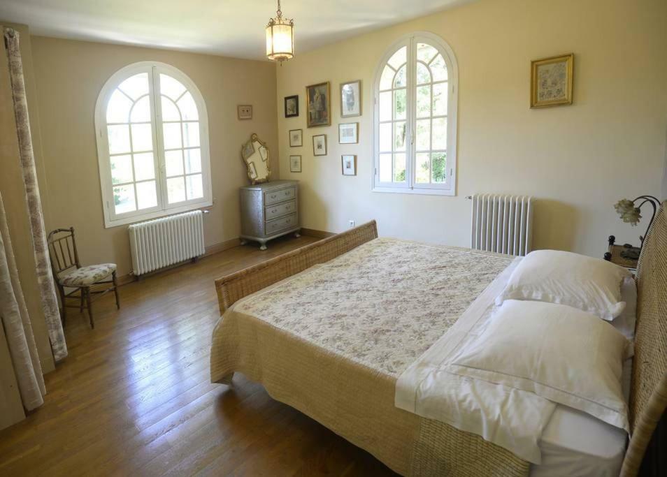 Les Deux Cedres Apartment แบร์เฌอรัก ภายนอก รูปภาพ